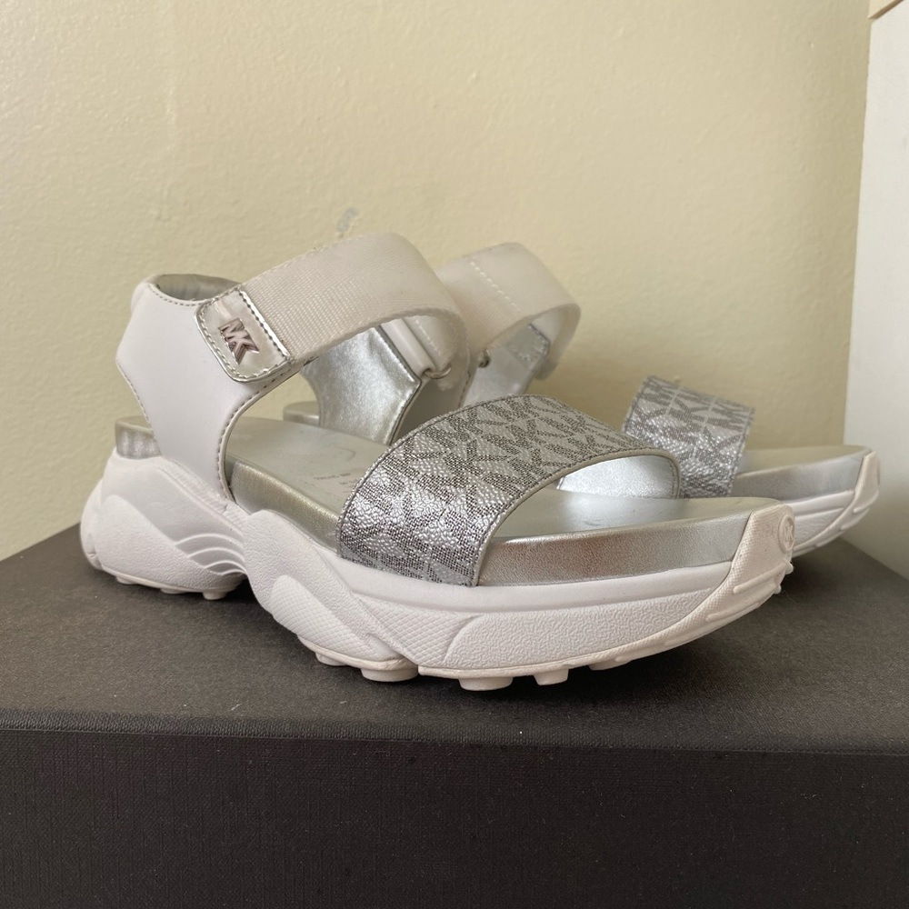 Dewey Sandal